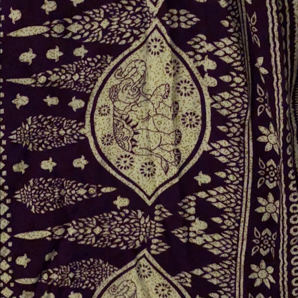 Capris - Picture 2 of 2